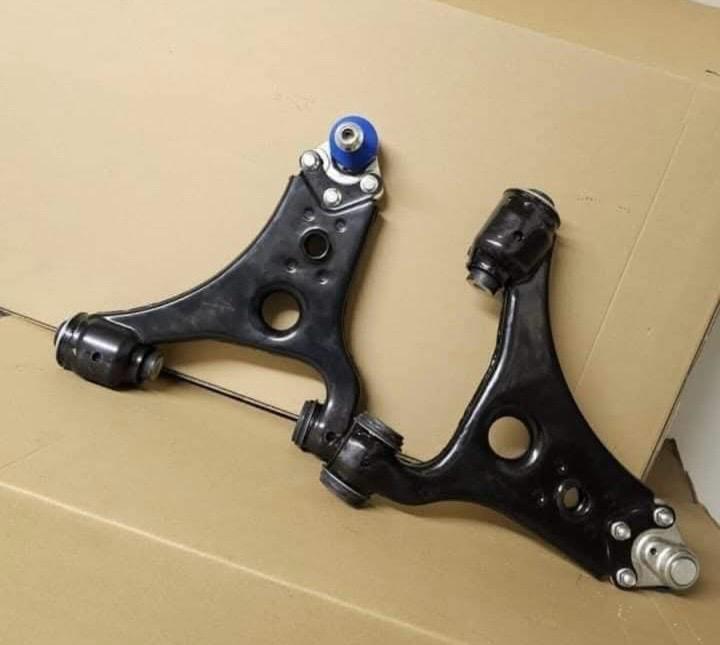 W639 Lower Control Arm