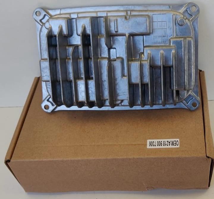 W205 Xenon Box