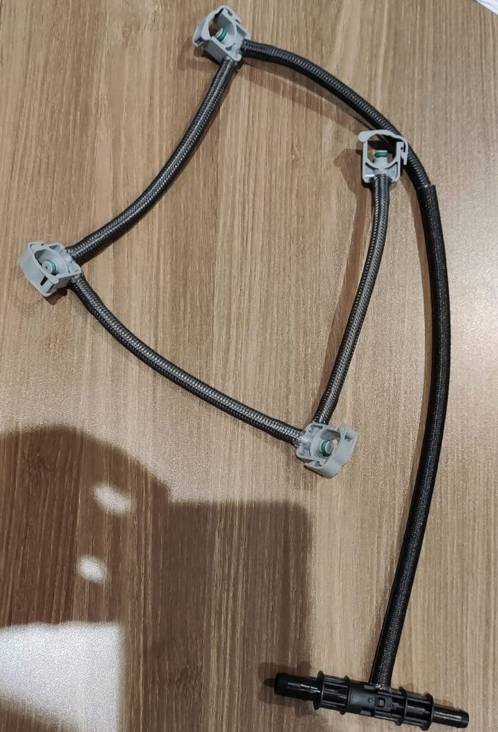 M646 W204 Injector Return Pipe